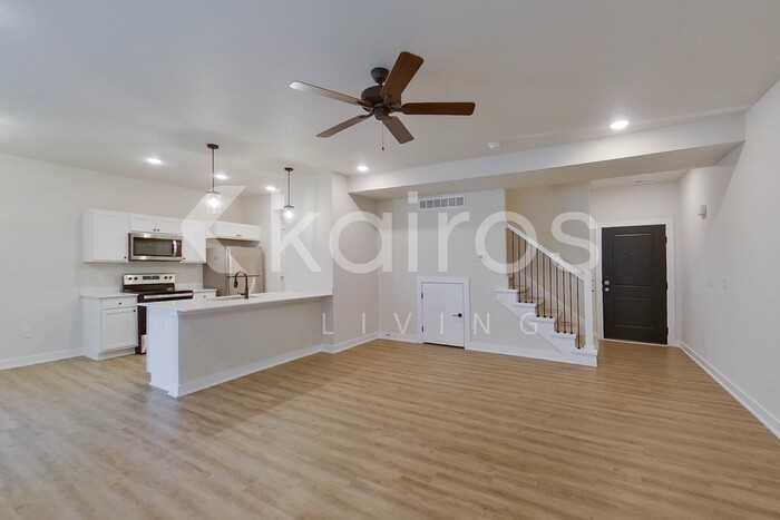 6914 Bluebell Ct - Photo 4 of 23