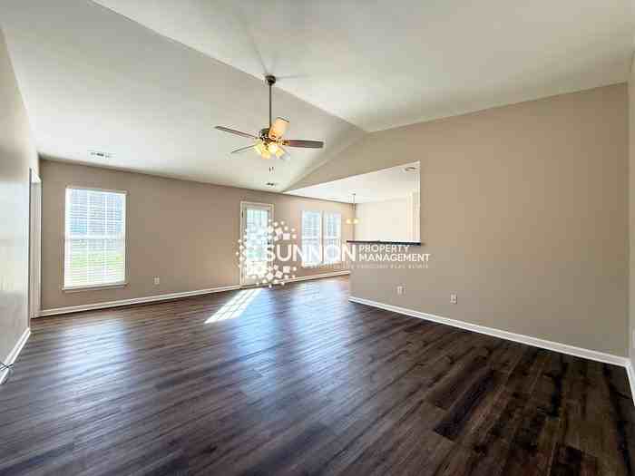 110 Hartine Ct - Photo 2 of 17