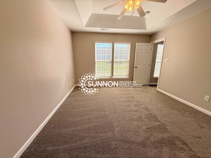 110 Hartine Ct - Photo 7 of 17