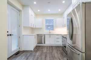 featured image of 8 Draper St