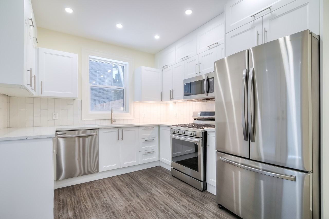 8 Draper St - Photo 2 of 32