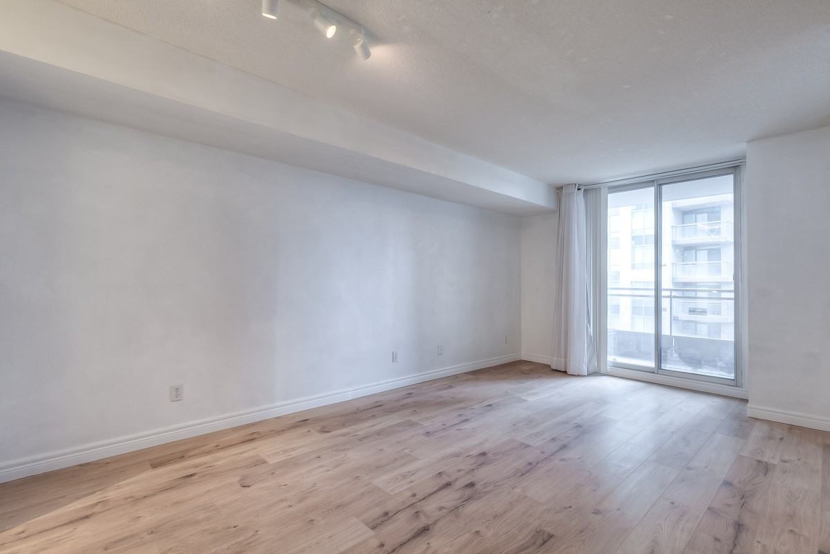 256 Doris Ave #801 - Photo 7 of 20