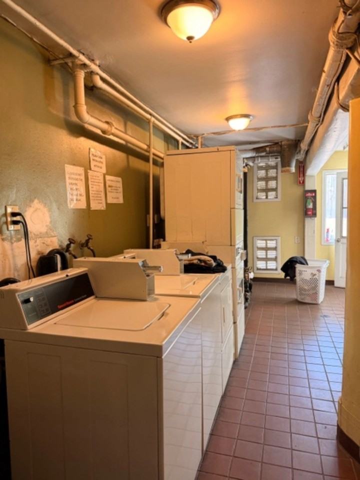 135  N. 5th St. Alhambra CA 91801 - Photo 5 of 6