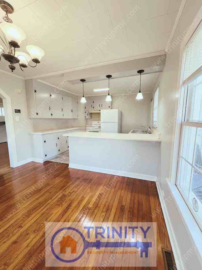 2413 Andrews Rd - Photo 3 of 14