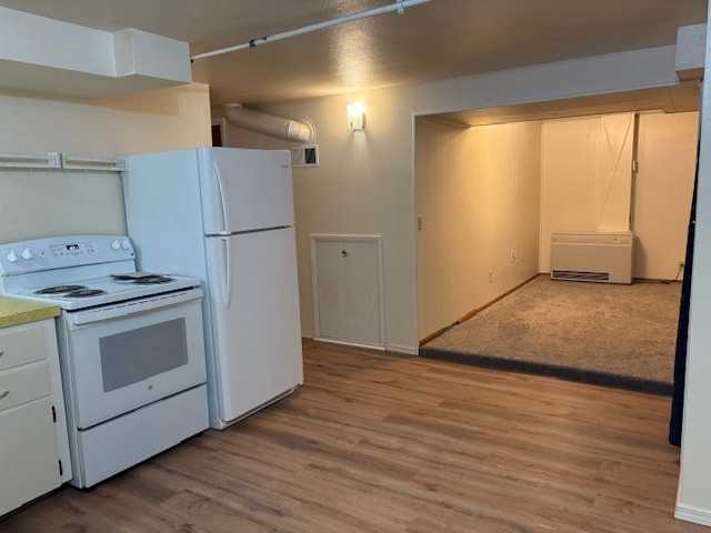 833 Cherry St #C - Photo 4 of 19