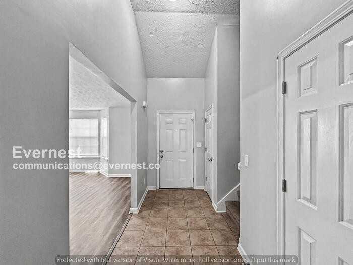 2410 Lafortune Dr - Photo 5 of 21