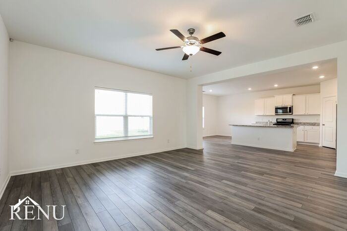 10819 Juliette Pass - Photo 7 of 26