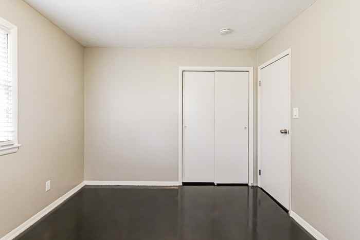 3436 Julie Ln - Photo 7 of 11