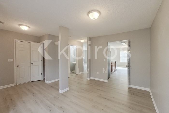 6128 Hickory Lane Dr - Photo 4 of 27