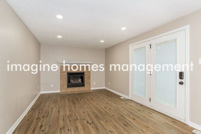 781 Laverty Ln - Photo 5 of 16