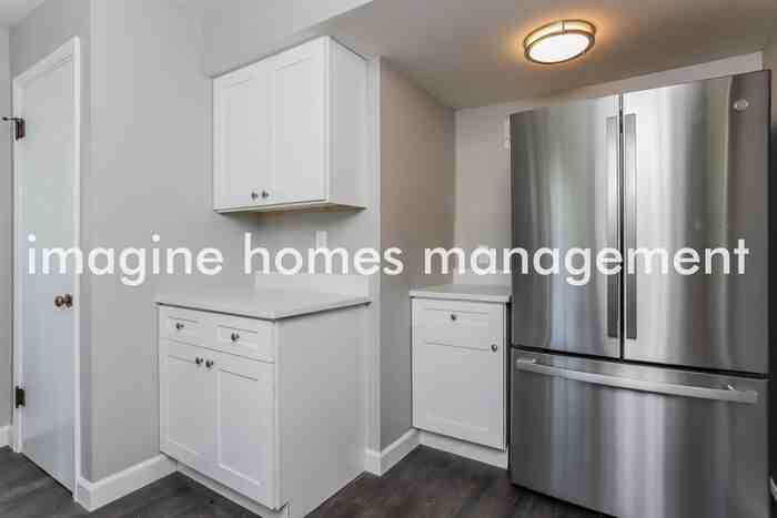 230 Huntleigh Dr - Photo 6 of 16