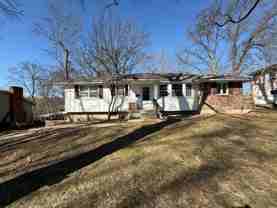 8114 Hardy Ave - Photo 1 of 1