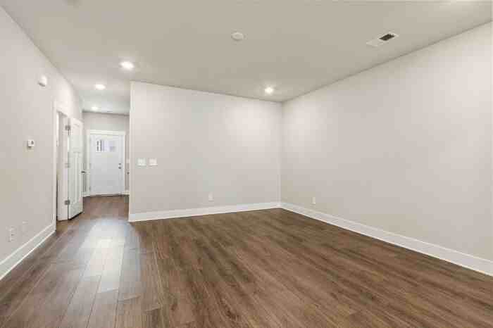 46 Meteora Way - Photo 3 of 28