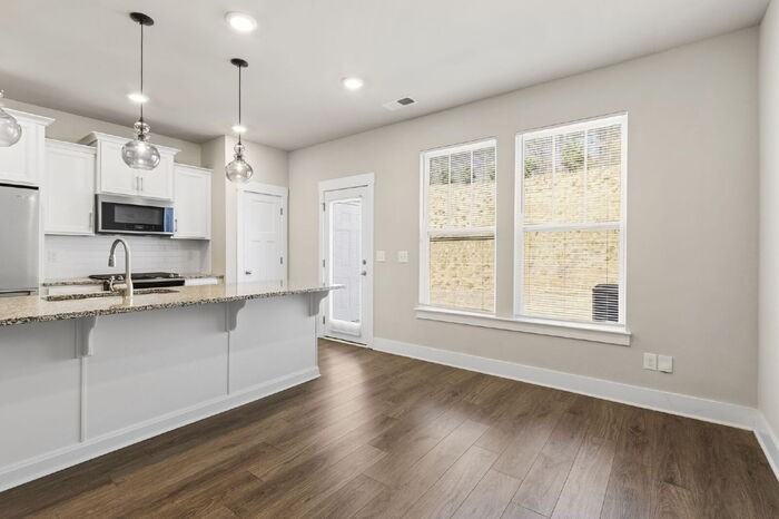 46 Meteora Way - Photo 6 of 28