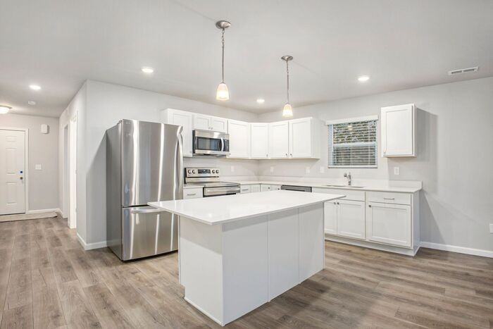 5016 Birchwood Ln - Photo 5 of 23