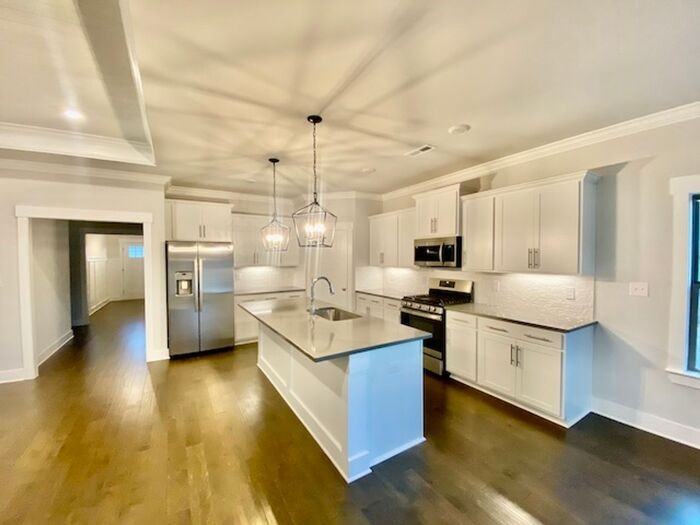 21895 Shearwater Dr - Photo 3 of 27