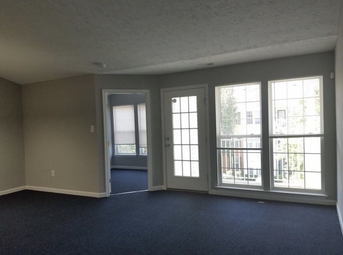 4900 Riders Ct #37 - Photo 3 of 12