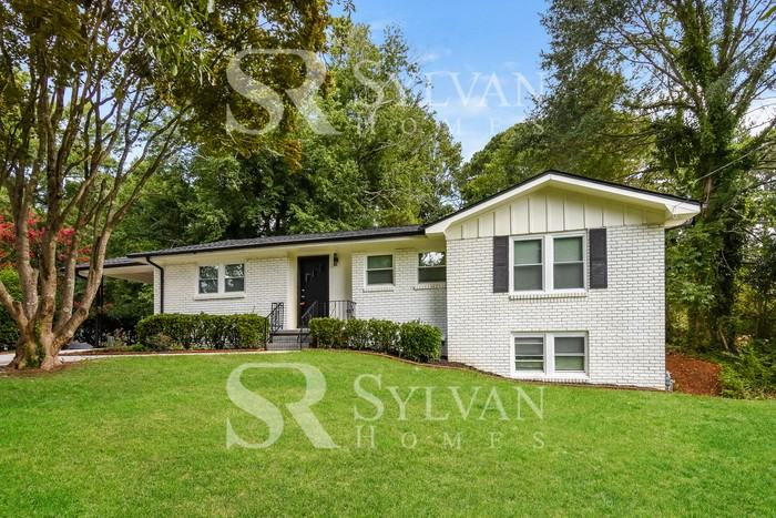 983 Overbrook Cir - Photo 3 of 16