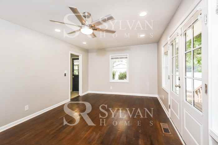 983 Overbrook Cir - Photo 4 of 16