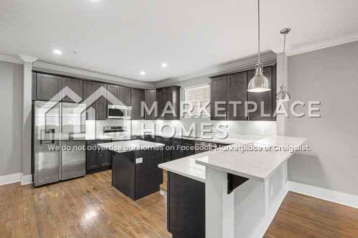 Bell St - Photo 6 of 23