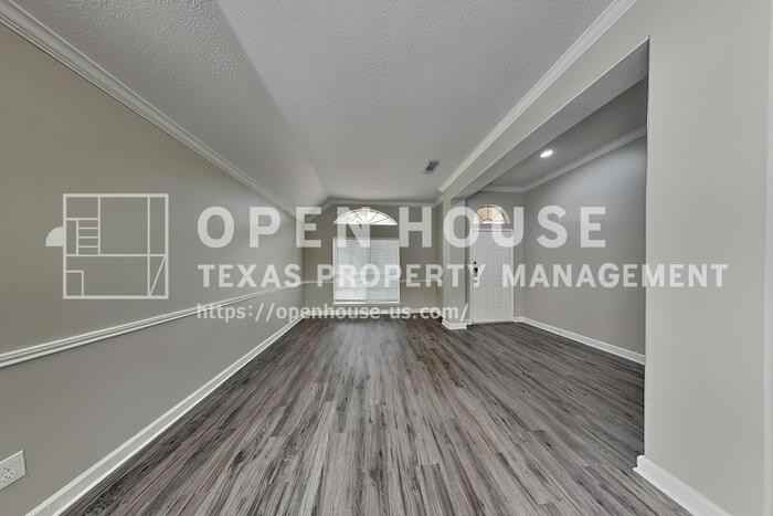 4706 Trevor Hill Dr - Photo 7 of 23