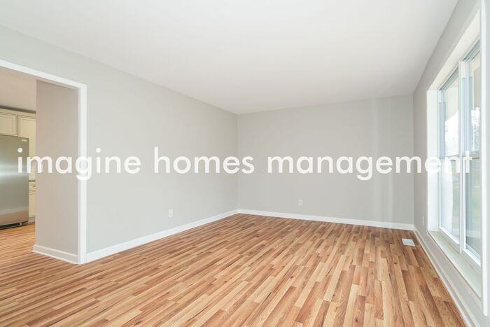 12760 Spanish Village Dr - Photo 6 of 23