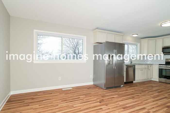 12760 Spanish Village Dr - Photo 7 of 23