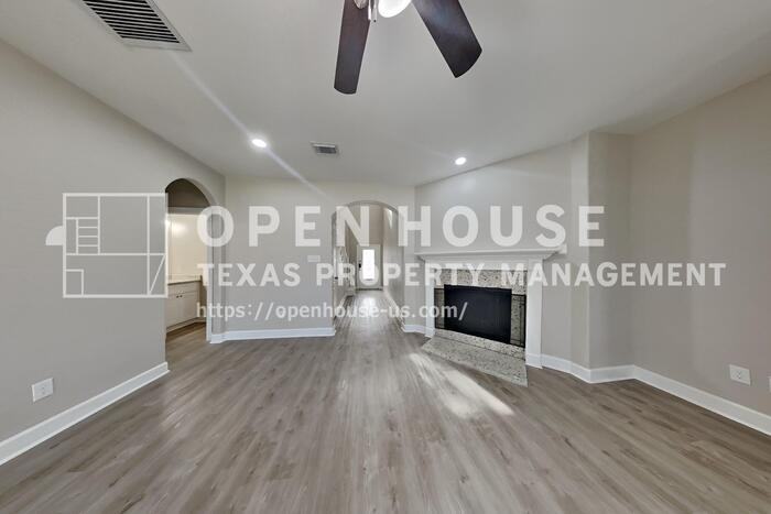 4718 Wild Bluebonnet Way - Photo 4 of 21