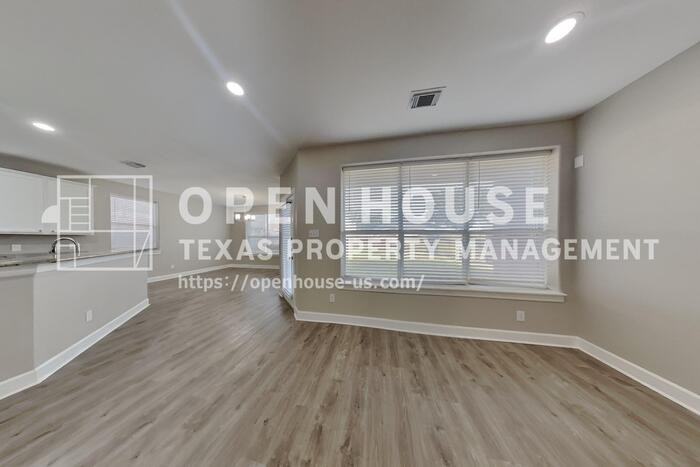 4718 Wild Bluebonnet Way - Photo 5 of 21