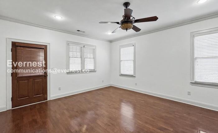 2067 Ross Park Way - Photo 3 of 50