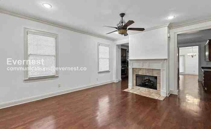 2067 Ross Park Way - Photo 4 of 50