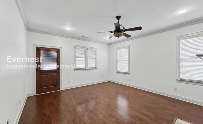 2067 Ross Park Way - Photo 6 of 50