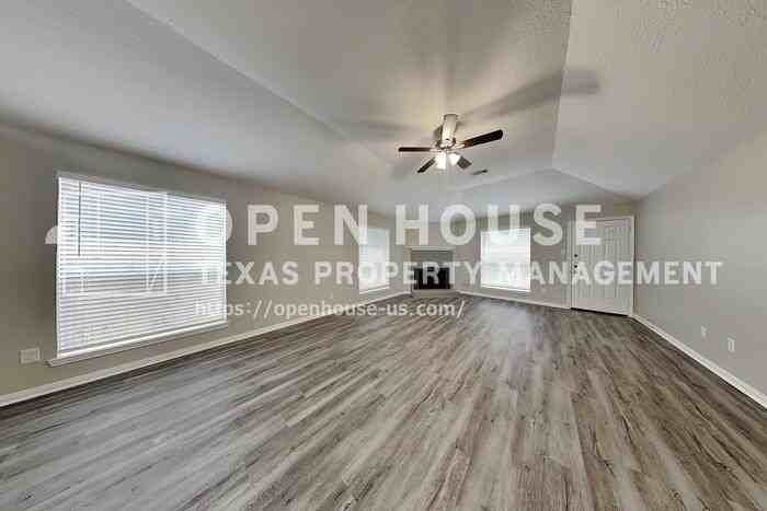 12234 Innisfall Cir - Photo 4 of 20