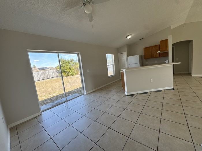 2960 Flynn St - Photo 5 of 12