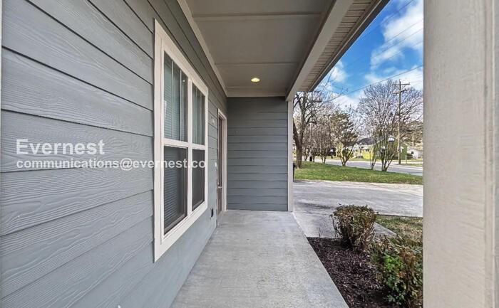 1606 Mcbrien Rd - Photo 3 of 50