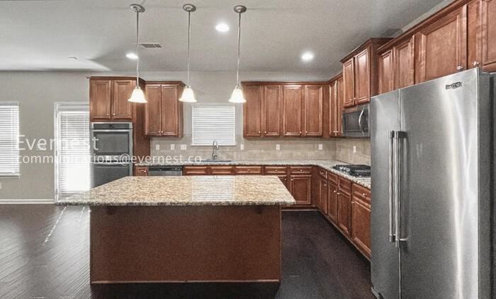 8095 Nolan Trl - Photo 2 of 27