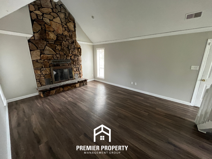 3379 Spring Shadow Dr - Photo 2 of 26