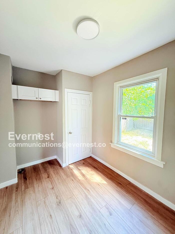 14600 Lauder St - Photo 4 of 26