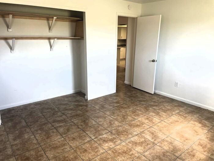 104 Se 16th Pl #A - Photo 4 of 7