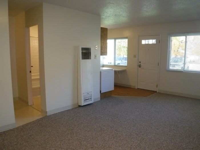 436 Ford St #201 - Photo 2 of 9