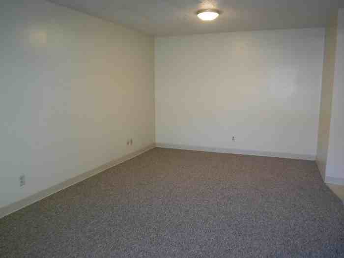 436 Ford St #201 - Photo 3 of 9