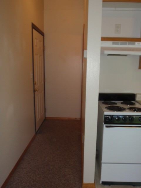 1409 S 3rd St W #16 - Photo 2 of 14