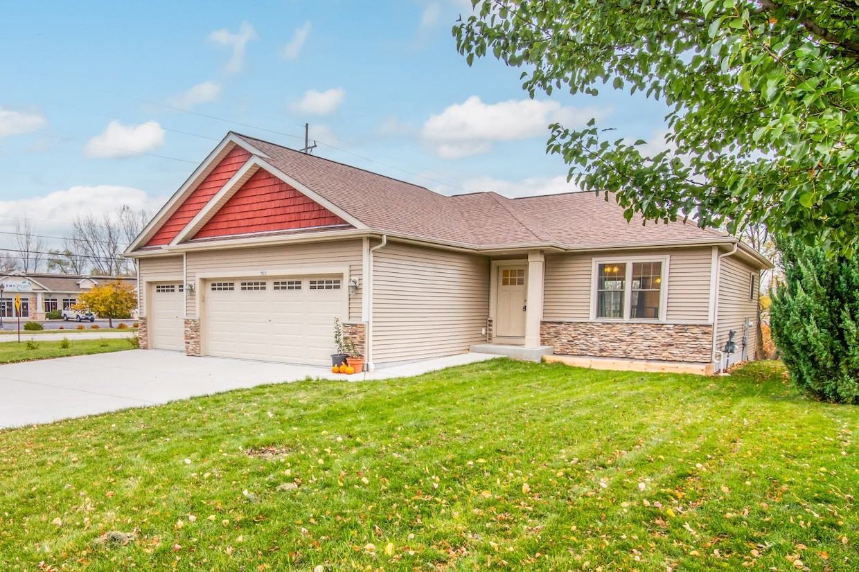 501 Cobblestone Way #NA