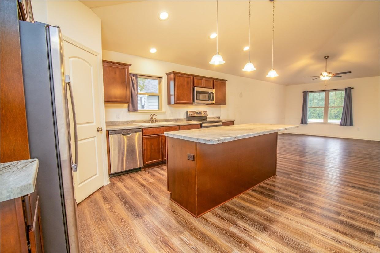 501 Cobblestone Way #NA - Photo 2 of 18