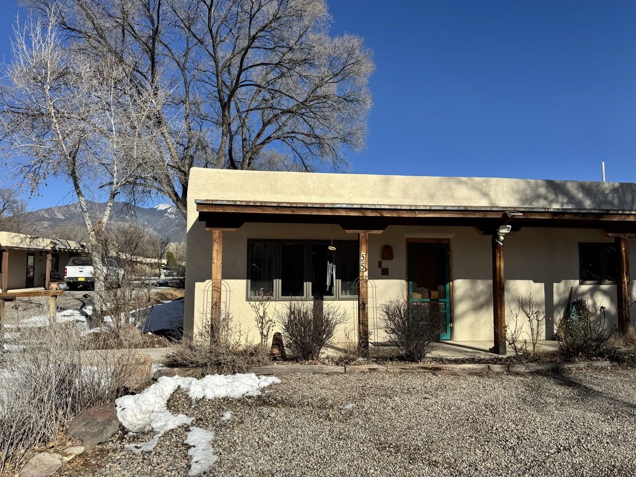 415 Valverde St #NA - Photo 2 of 3