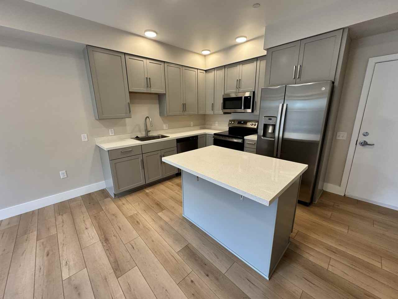 4636 Valley W Blvd #107 - Photo 4 of 12