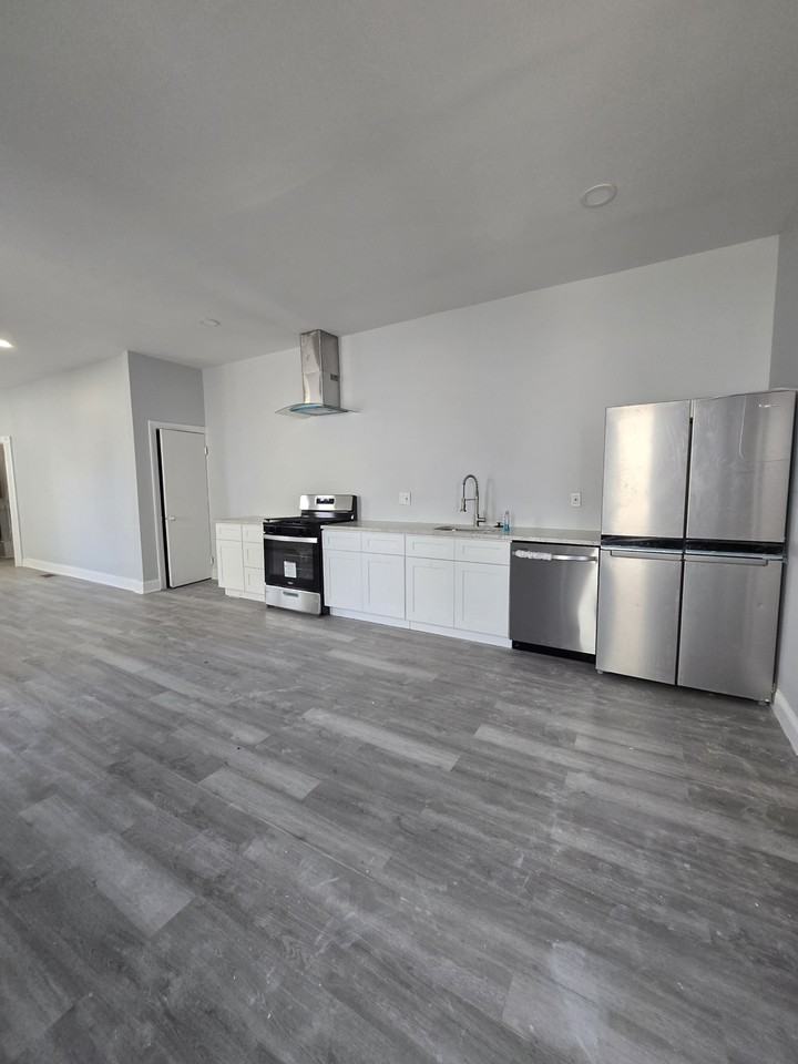 3570 Salmon St #NA - Photo 6 of 21