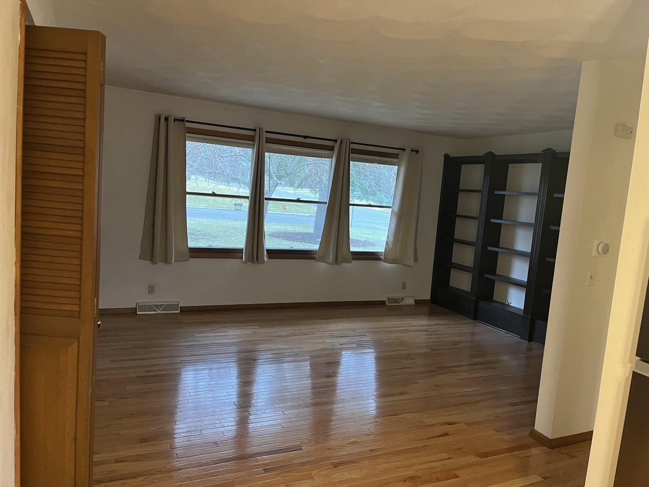 1254 W Satinwood Ln #NA - Photo 3 of 15