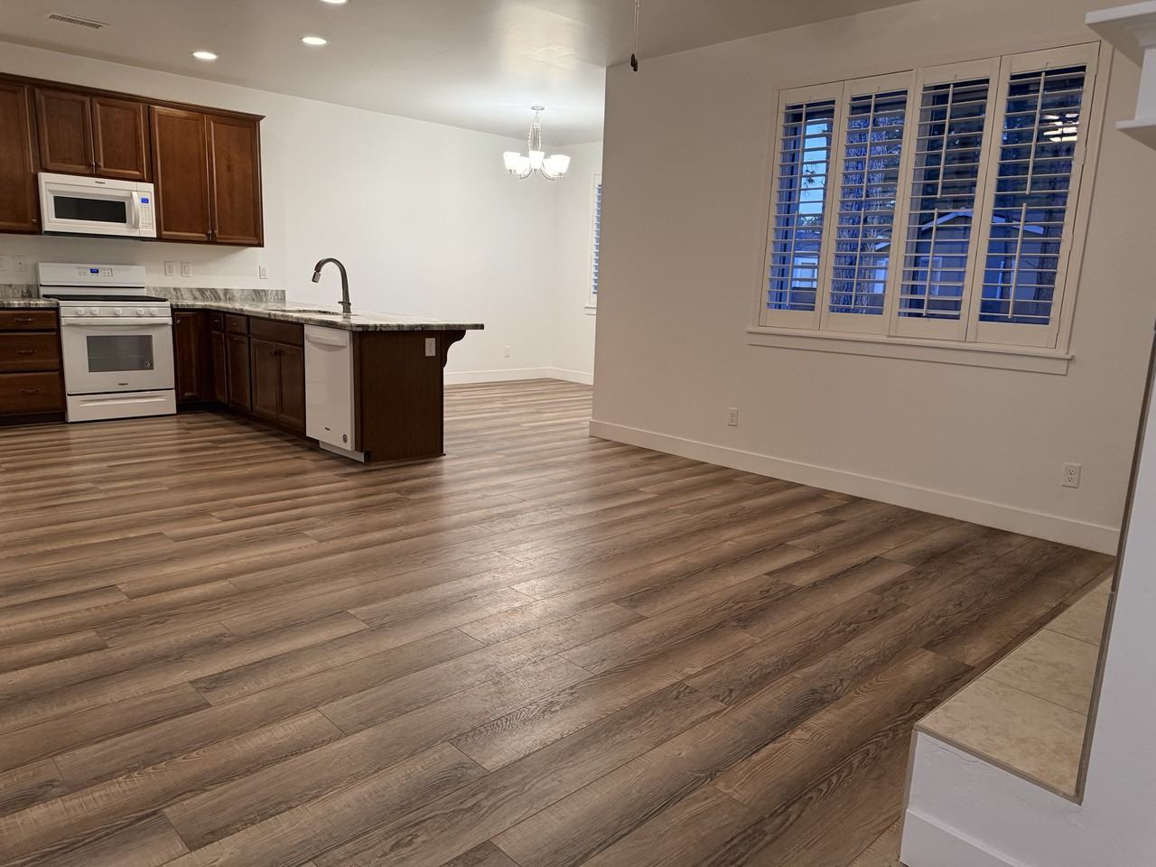 2933 W Putnam Dr #NA - Photo 4 of 12