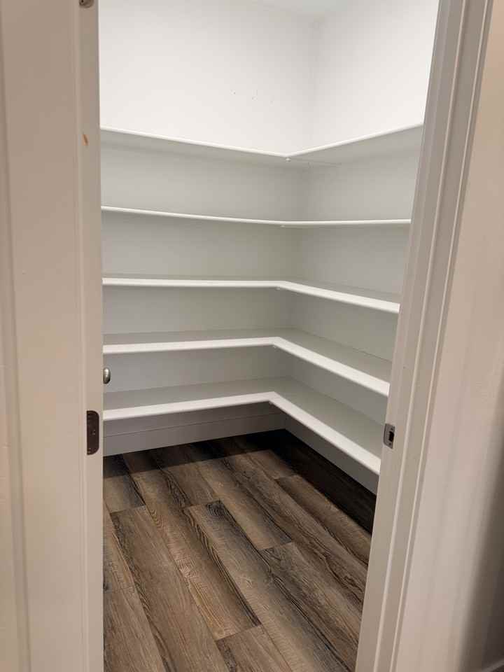 2933 W Putnam Dr #NA - Photo 7 of 12